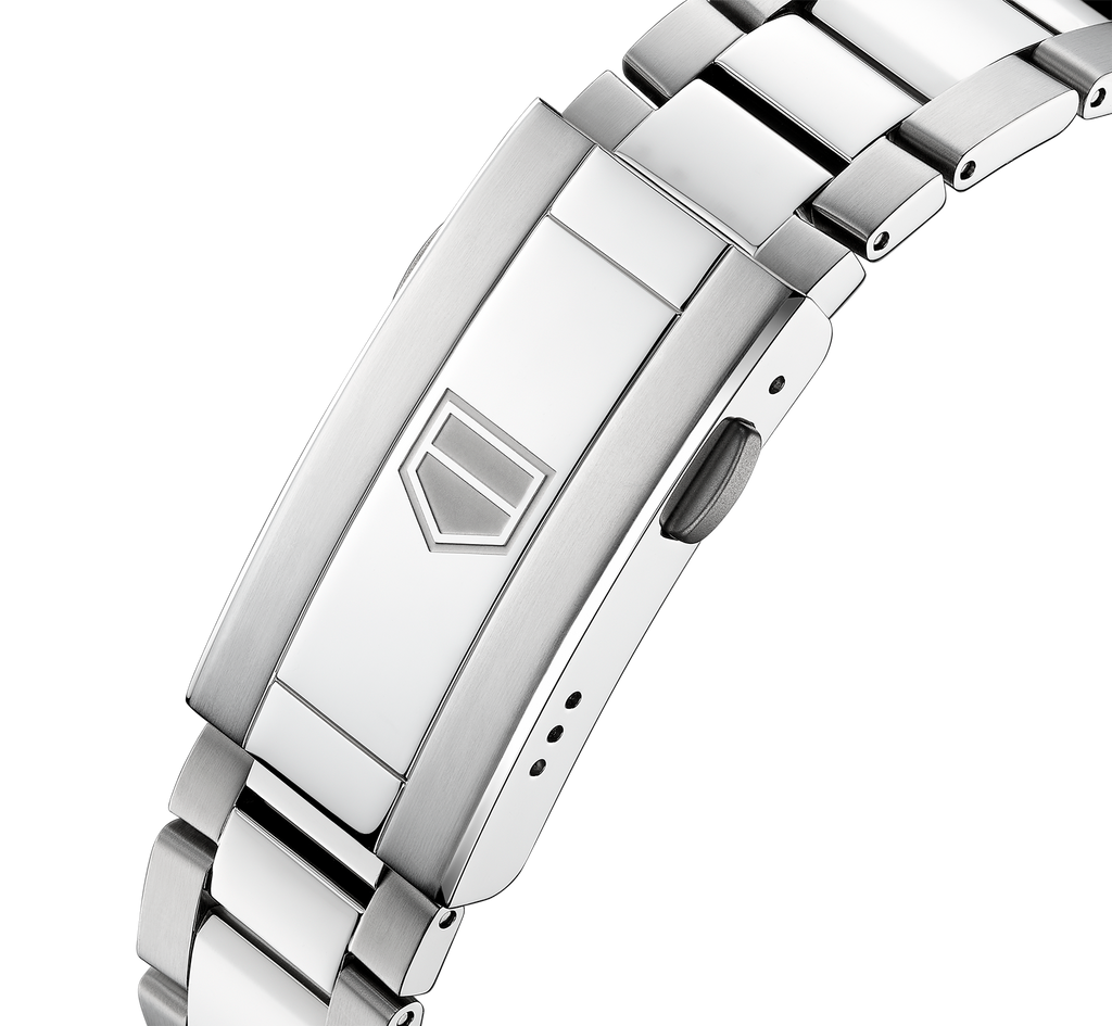 TGHR Aquaracer Professional 200 Solargraph Watch with a Blue Dial