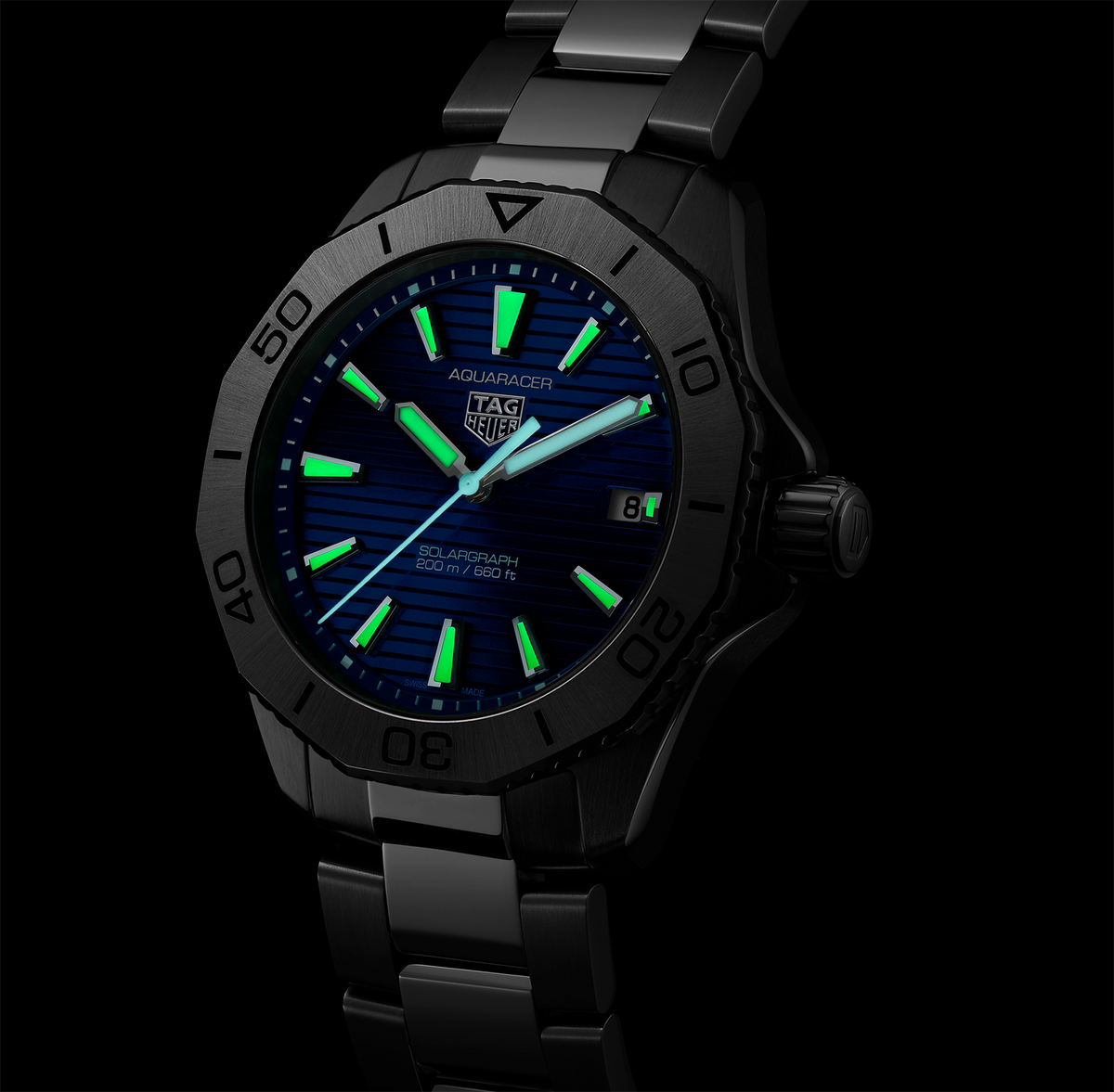TGHR Aquaracer Professional 200 Solargraph Watch with a Blue Dial
